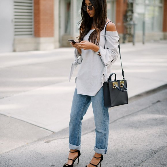 Club Monaco: Off The Shoulder Sophiya Top - Picture 3 of 7